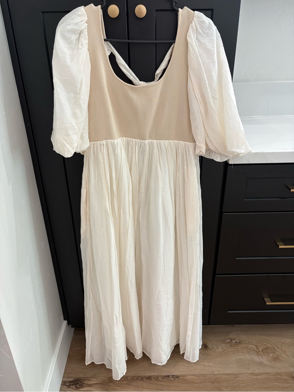 Women's Cream Puff Sleeve Midi Dress